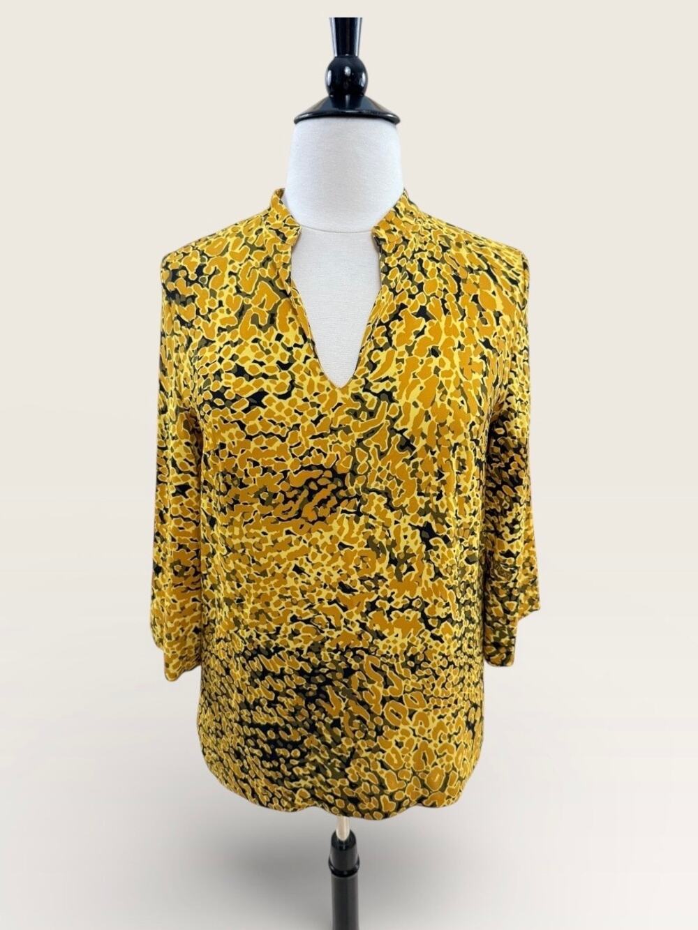$800 ESCADA Neam Golden Animal Print Tunic Top, Size 40 (US size 10)